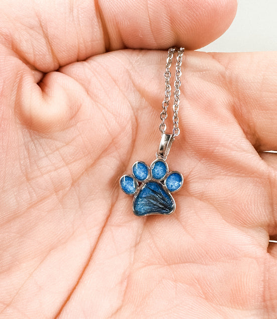 Paw necklace