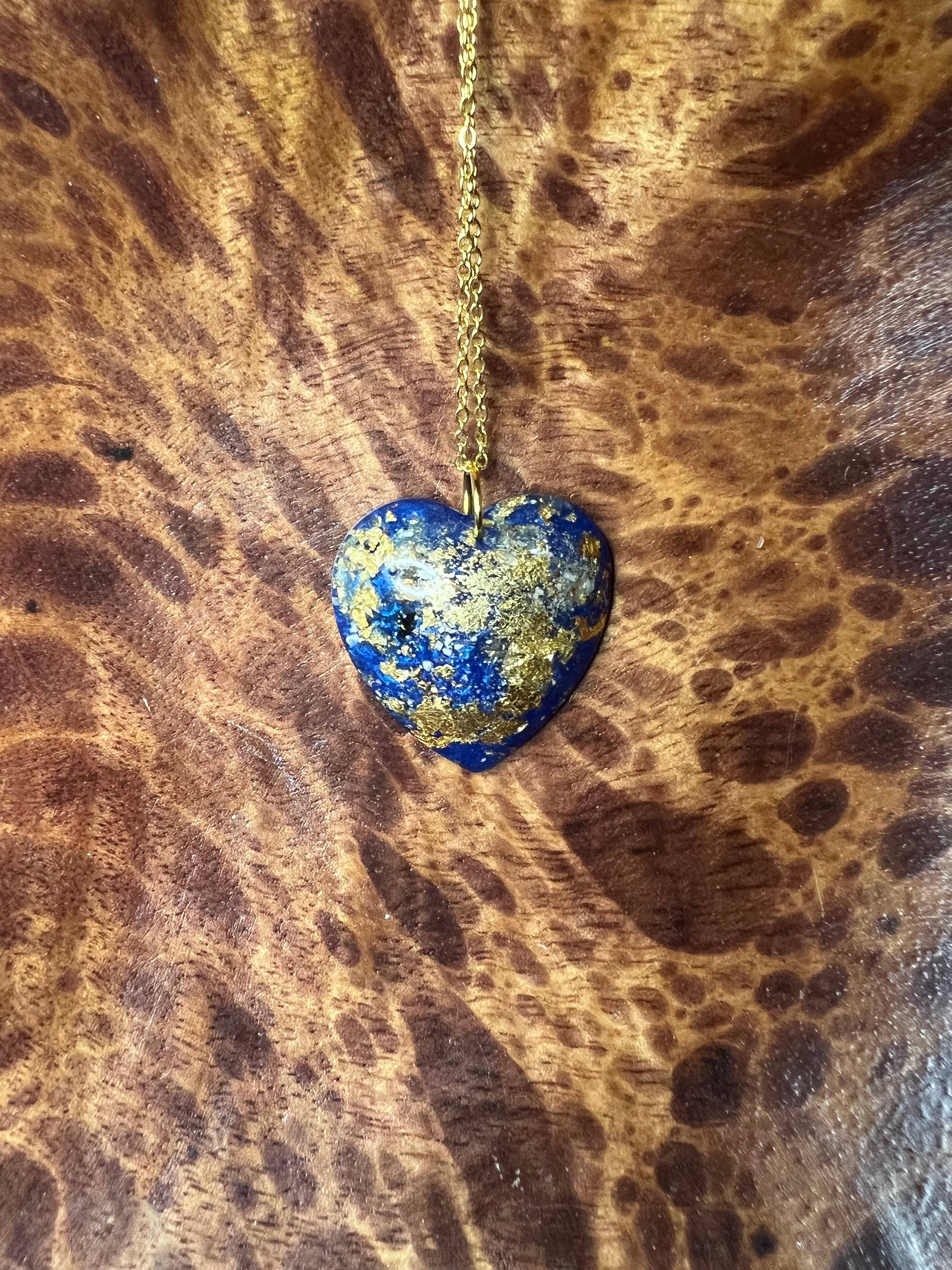 Alice Pendant Necklace