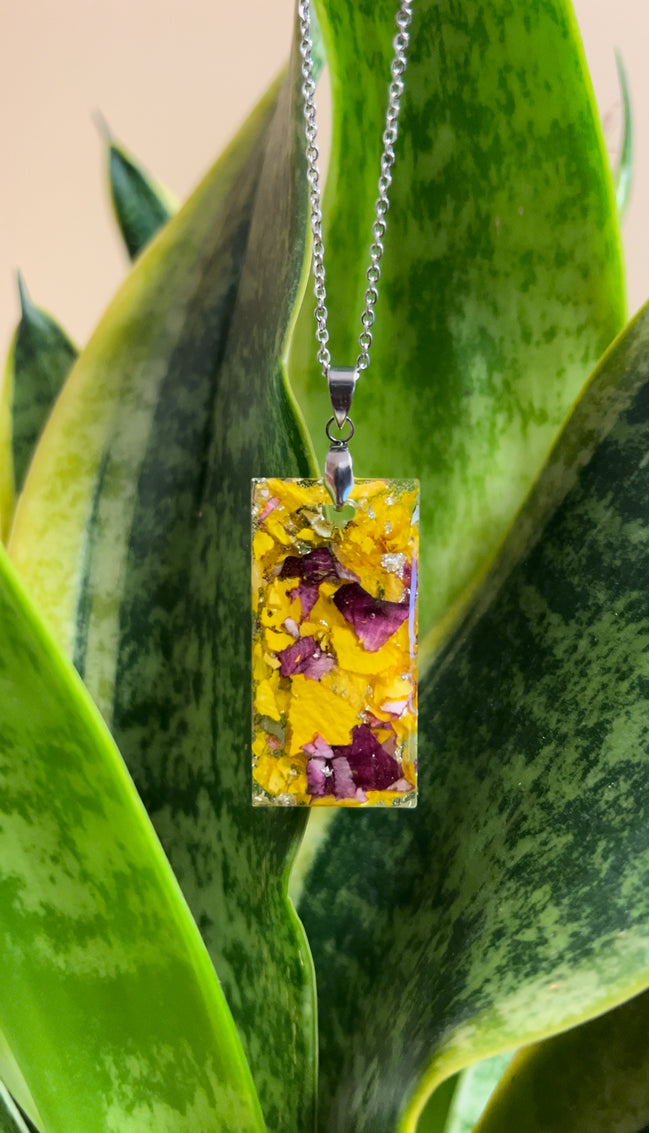 Alice Pendant Necklace